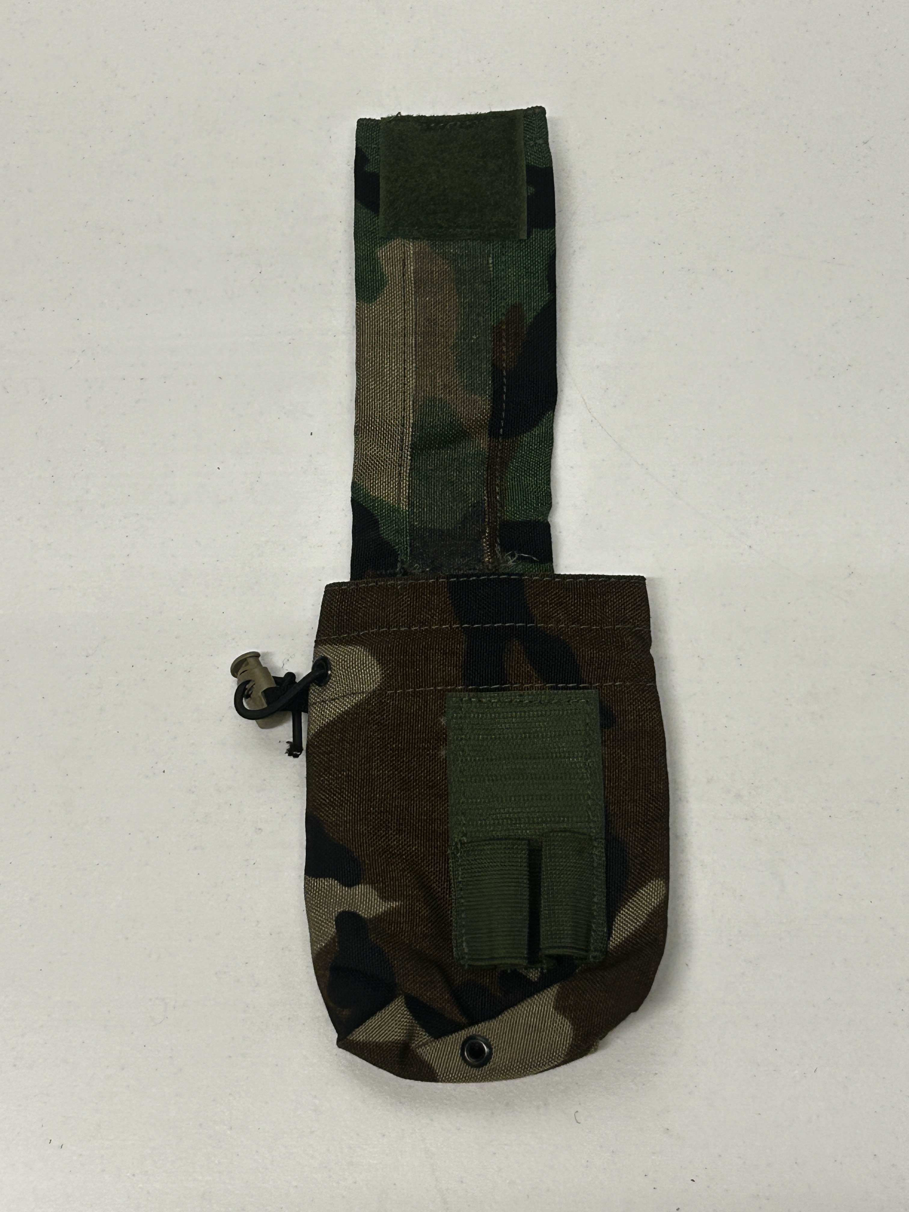 Specialty Defense Systems RACK Double Magazine Pouch (M81 Woodland)