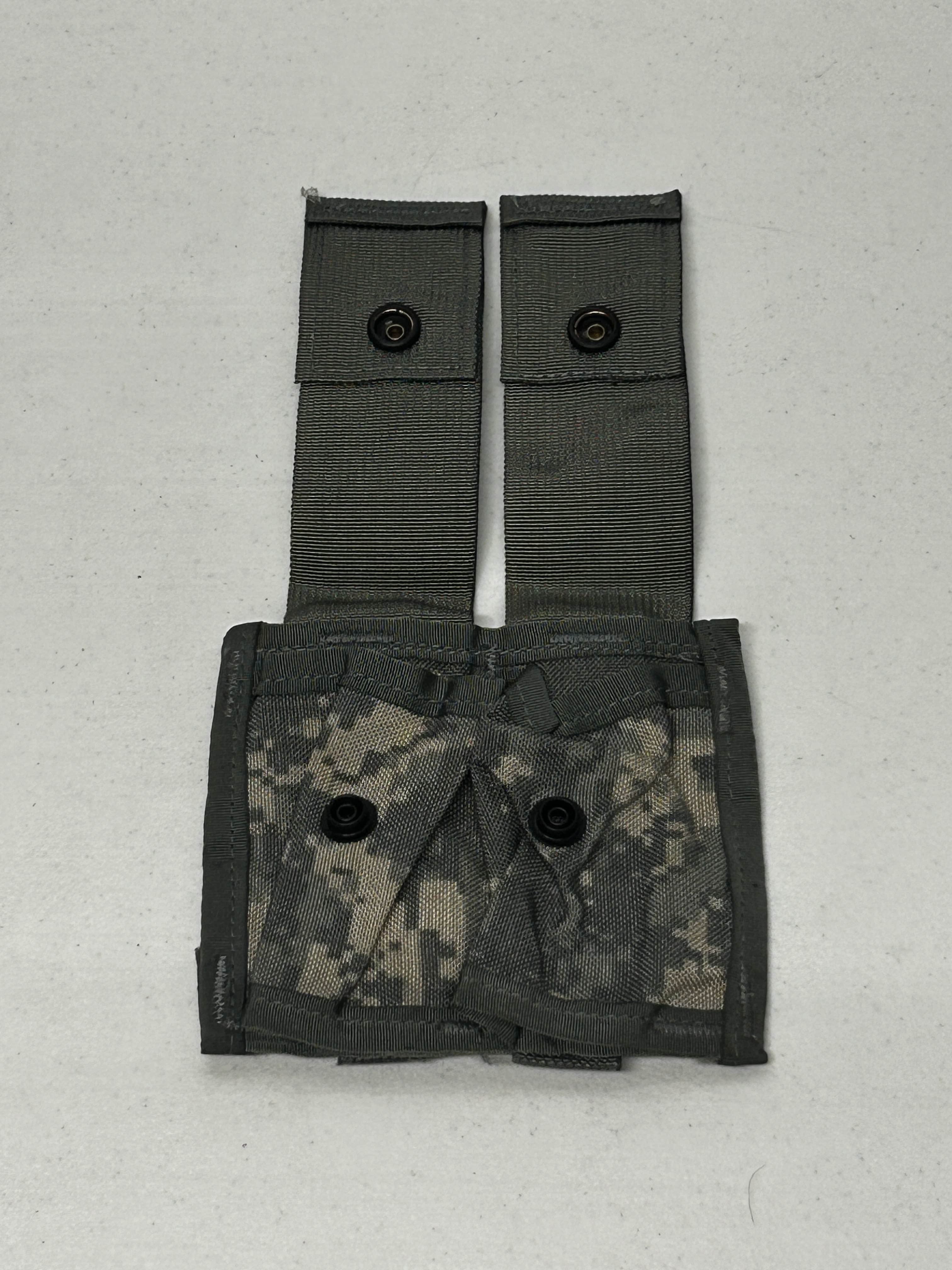 Double 40mm Grenade Pouch (UCP)