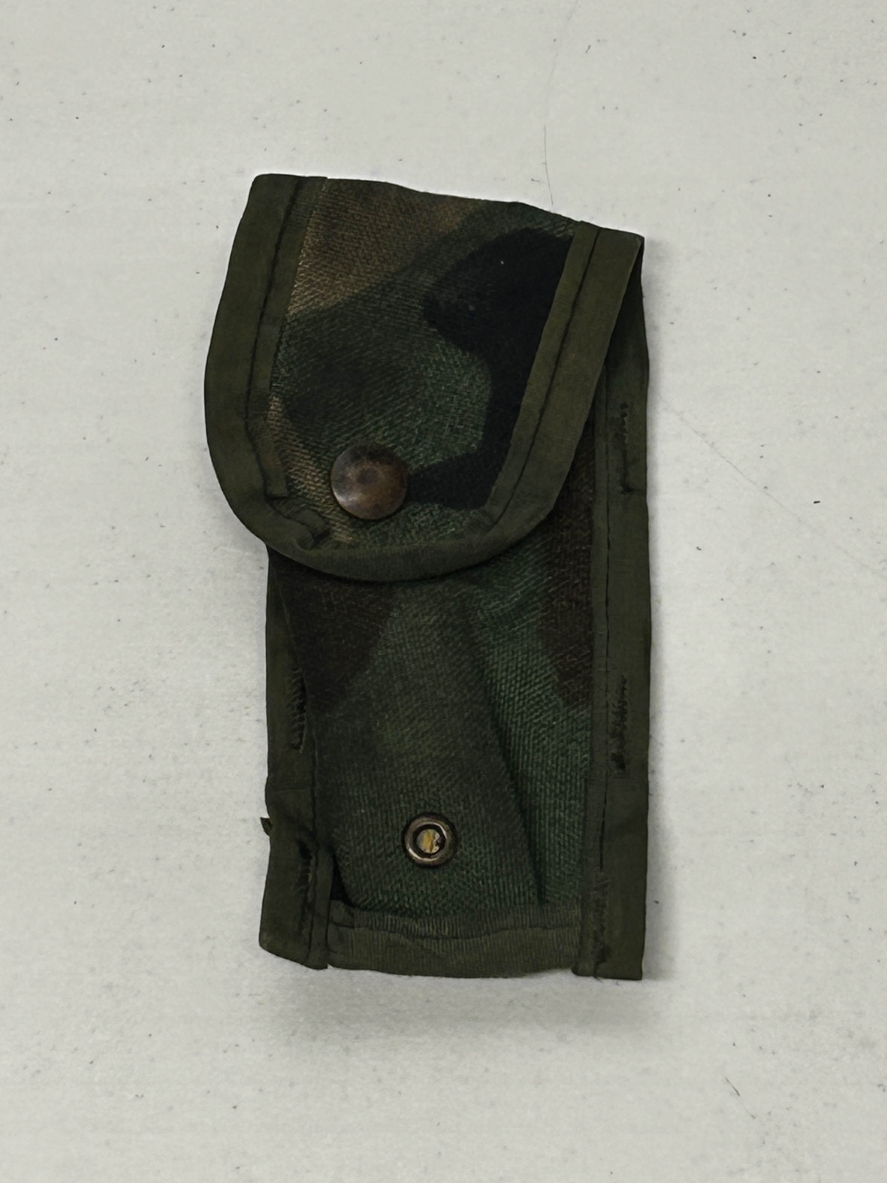 Pistol Magazine Pouch (M81 Woodland)