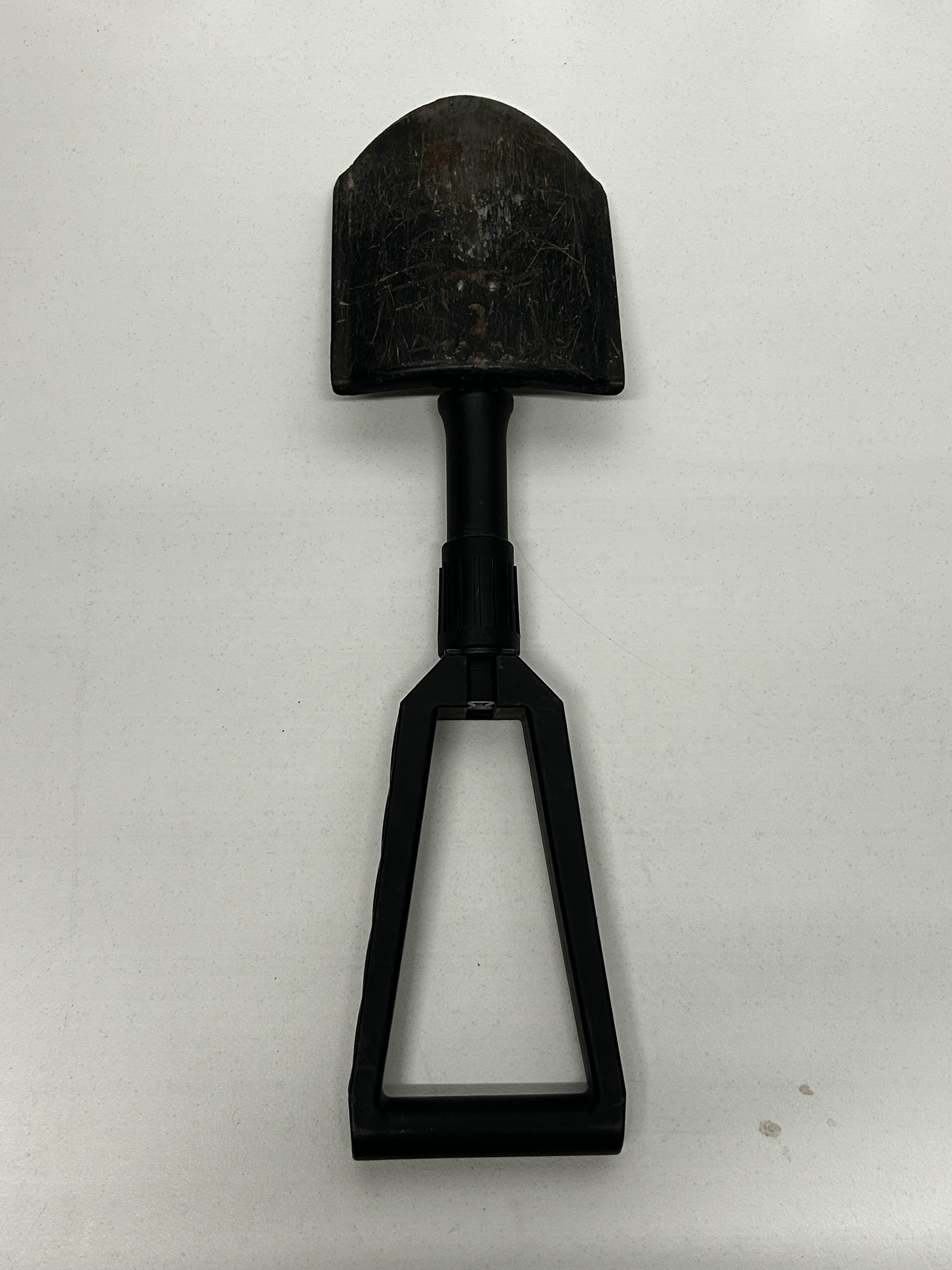 AMES Tri-Fold Entrenching Tool (Black)