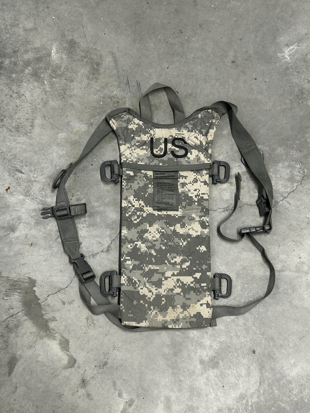 Hydration Carrier (UCP)